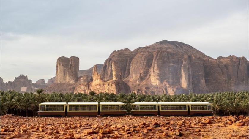 بالصور توقيع عقد تصميم "قطار العلا" في السعودية 2022